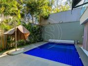 Casa de Alto Padrão em condomínio à venda ou locação...