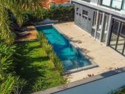 Casa de alto padrão em condomínio Alphaville Nova...