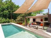 Casa de alto padrão em condomínio fechado 554m², 4...
