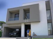 CASA DE ALTO PADRÃO EM CONDOMÍNIO FECHADO EM SANTA