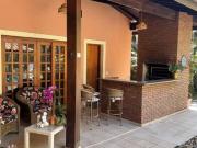 CASA DE ALTO PADRÃO EM CONDOMÍNIO FECHADO NA REGIÃO DA...