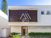 CASA DE ALTO PADRÃO EM CONDOMÍNIO FECHADO NO BROOKLIN