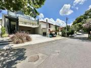 Casa de alto padrão em condomínio no São Paulo II em...