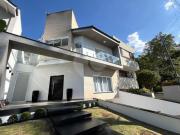 Casa de Alto Padrão em um dos condomínios mais cobiçados...