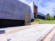 Casa de alto padrão mobiliada para venda em Alphaville...