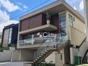 Casa de Alto Padrão no Condomínio Green Garden I –...