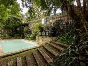 Casa à venda de Alto Padrão no Condomínio Jardim E