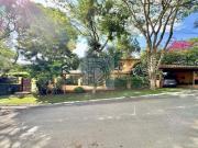 Casa de Alto Padrão no Vila de São Fernando 4 Suítes, 2...