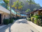 Casa de alto padrão venda condomínio fechado