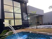 Casa de Alto Padrao com Piscina em Campos do Jordao,...