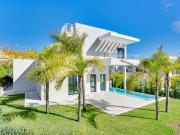 Casa de alto standing de 429 m2 en venta Elviria, Andalucía