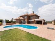 Casa de alto standing en venta Batres, España