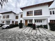 Casa de arriendo dentro de Conjunto cerrado en el Sector...