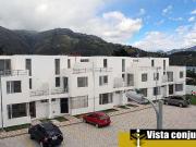 Casa de arriendo Ibarra, secctor Yahuarcocha, conjunto...