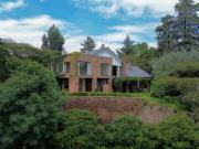 Casa de arriendo o venta ubicada dentro de la...