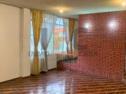 Casa de arriendo sector jipijapa para vivienda o empresa