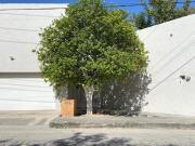 Casa de Autor de 3 Habitaciones y Piscina en Emiliano...