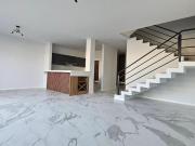 Casa de Autor en 3 Niveles en Venta, Grand Juriquilla...