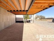 Casa de autor en venta, con recámara en PB. IA