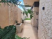 Casa de Autor en Venta en Privada Residencial Zona...