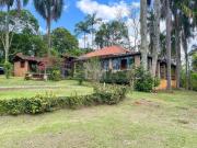 Casa de campo aconchegante em meio à natureza 4.286 m²...