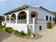 CASA DE CAMPO CON CASITA DE INVITADOS