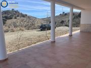 Casa de Campo con cuatro dormitorios en zona muy rural