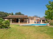 Casa De Campo de 4 habitaciones en venta en Pollenca,...