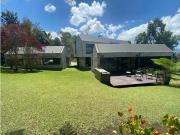 Casa de campo de alto standing de 2 dormitorios en venta...