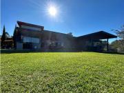 Casa de campo de alto standing de 3 dormitorios en...