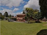 Casa de campo de alto standing de 3 dormitorios en venta...