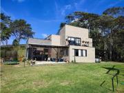 Casa de campo de alto standing de 3 dormitorios en venta...