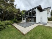 Casa de campo de alto standing de 3 dormitorios en venta...