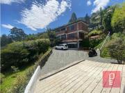 Casa de campo de alto standing de 3 dormitorios en venta...
