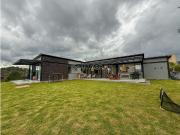 Casa de campo de alto standing de 3 dormitorios en venta...