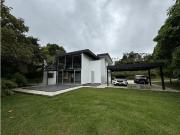 Casa de campo de alto standing de 3 dormitorios en venta...