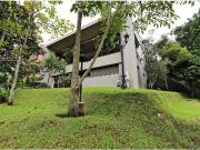 Casa de campo de alto standing de 3 dormitorios en venta...