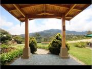 Casa de campo de alto standing de 3 dormitorios en venta...