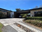 Casa de campo de alto standing de 3 dormitorios en venta...