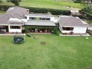 Casa de campo de alto standing de 3 dormitorios en venta...