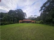 Casa de campo de alto standing de 3 dormitorios en venta...