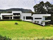 Casa de campo de alto standing de 3 dormitorios en venta...