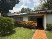 Casa de campo de alto standing de 3 dormitorios en venta...