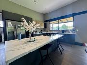 Casa de campo de alto standing de 3 dormitorios en venta...