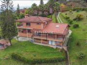 Casa de campo de alto standing de 3 dormitorios en venta...