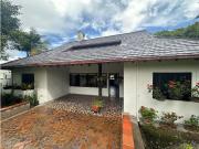Casa de campo de alto standing de 3 dormitorios en venta...