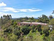 Casa de campo de alto standing de 3 dormitorios en venta...
