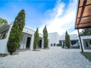 Casa de campo de alto standing de 3 dormitorios en venta...