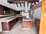 Casa de campo de alto standing de 3 dormitorios en venta...