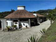 Casa de campo de alto standing de 3 dormitorios en venta...